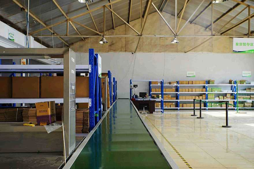 kaiyunAGV无人叉车运行效率高、准确性高